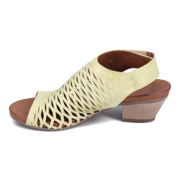 BUENO LACEY SLINGBACK SANDAL II