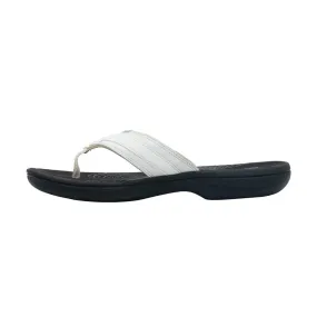 Clarks Cloudsteppers Breeze Sea Sandals Flip Flops Fabric White Colour For Women