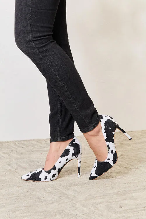 Hazel Blues® |  Melody 4" Closed Toe Heels