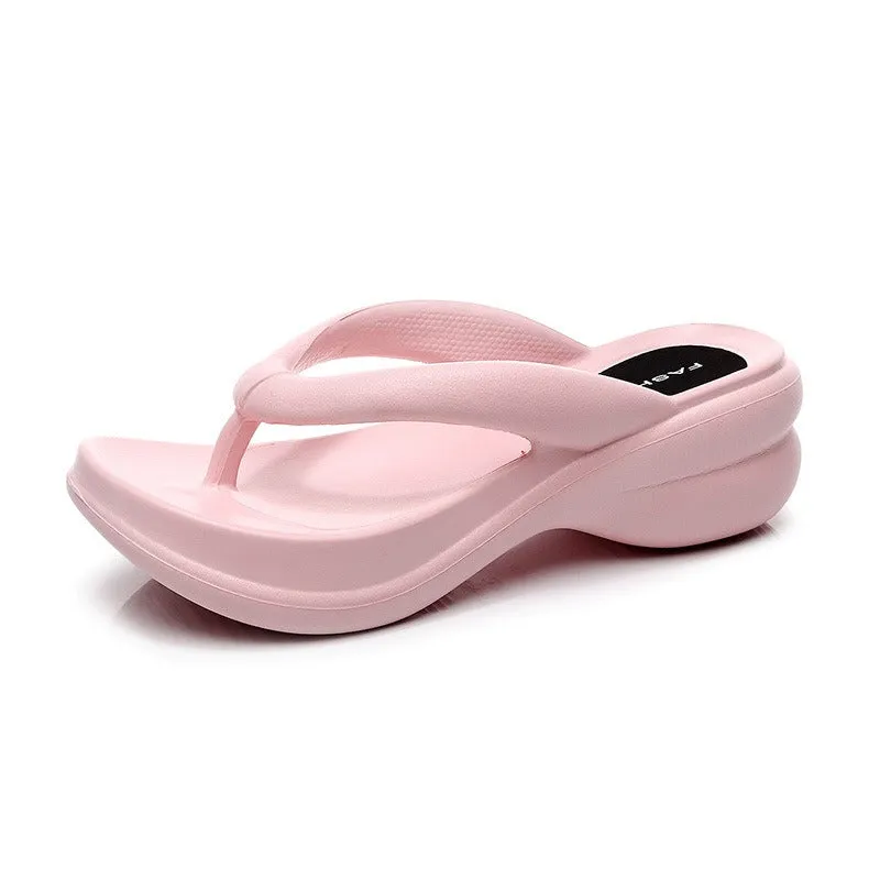 Simple and lightweight slippers