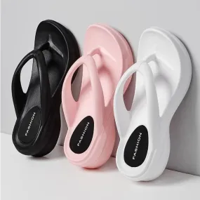 Simple and lightweight slippers